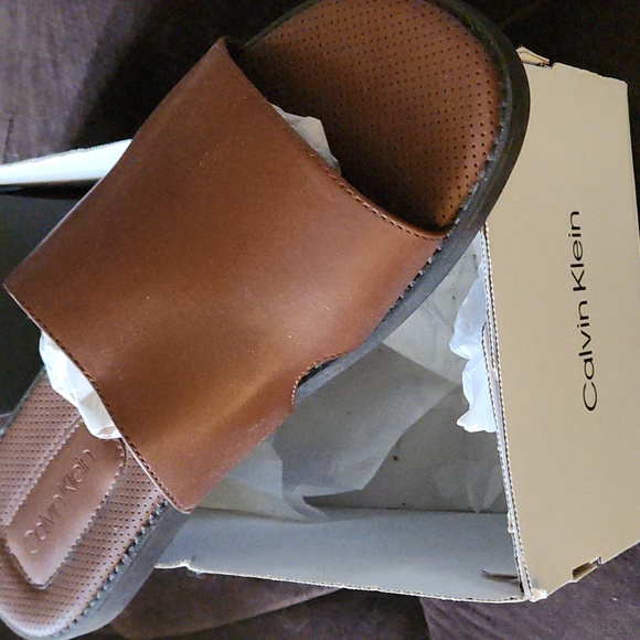 NIB Men's CK Sandal - Picture 2 of 6